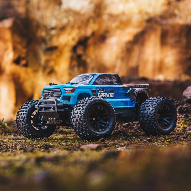ARRMA 1/10 GRANITE 4X4 V3 MEGA 550 Brushed Monster Truck RTR, Blue 5 ARRMA 1/10 GRANITE 4X4 V3 MEGA 550 Brushed Monster Truck RTR, Blue - Image 3