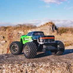 ARRMA 1/10 GRANITE 4X4 V3 3S BLX Brushless Monster Truck RTR, Green -Airplanes Store ARA4302V3T1 A30 ITDFO0Y9