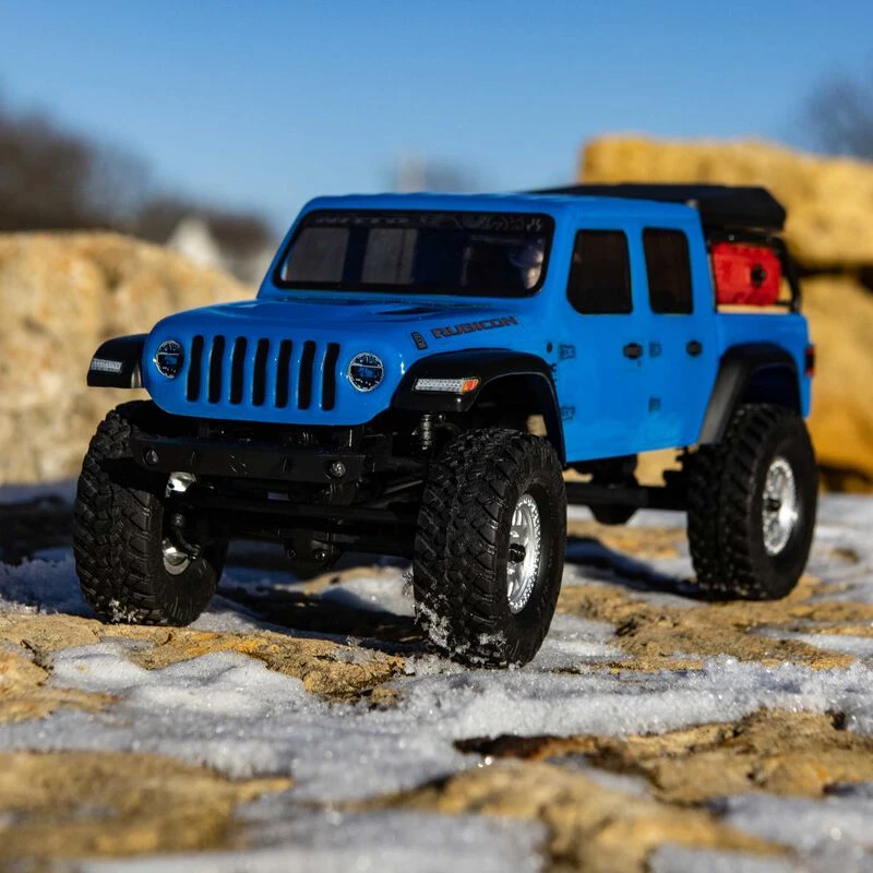 Axial Racing 1/24 SCX24 Jeep JT Gladiator 4WD Rock Crawler Brushed RTR, Blue 5 Axial Racing 1/24 SCX24 Jeep JT Gladiator 4WD Rock Crawler Brushed RTR, Blue - Image 3