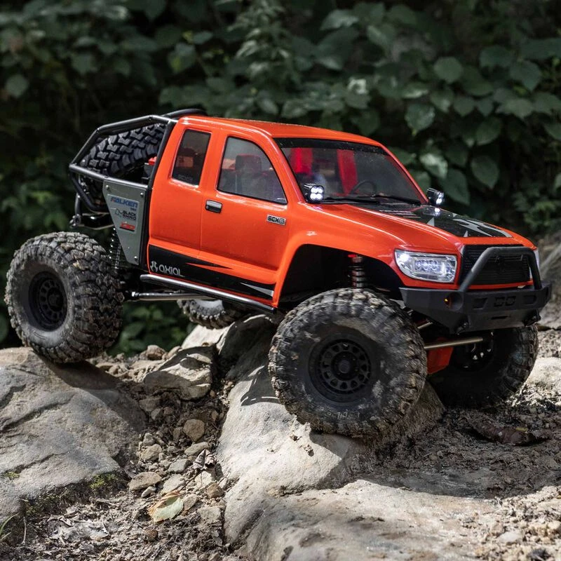 Axial 1/6 SCX6 Trail Honcho 4WD RTR, Red $200 OFF - FATHER'S DAY SALE! VALID: JUN2-JUN18 6 Axial 1/6 SCX6 Trail Honcho 4WD RTR, Red $200 OFF - FATHER'S DAY SALE! VALID: JUN2-JUN18 - Image 4