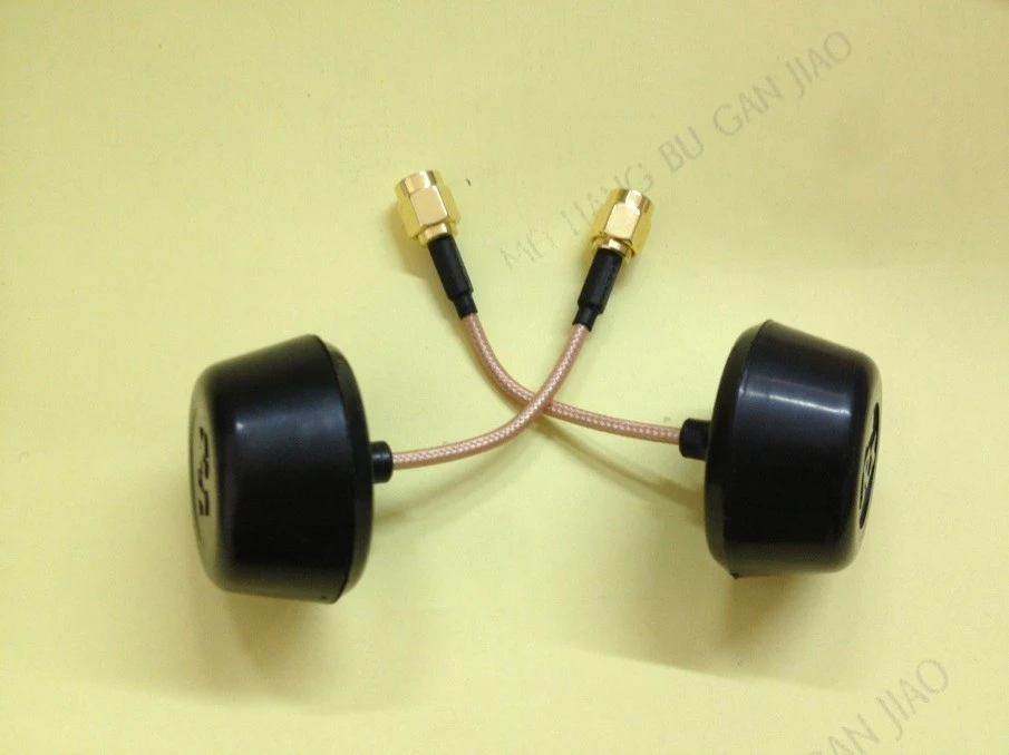 HeliStar FPV 5.8GHz Cloverleaf Antenna Set RX- SMA, TX - RP SMA Connector 3 HeliStar FPV 5.8GHz Cloverleaf Antenna Set RX- SMA, TX - RP SMA Connector